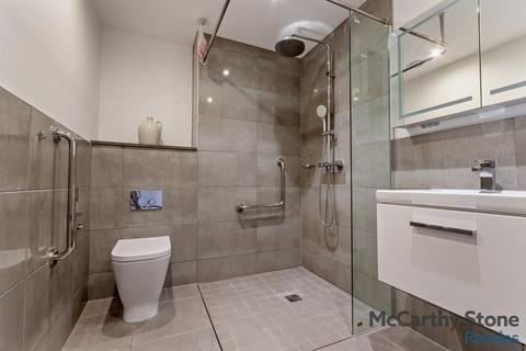2 bedroom apartment for sale, Augustus House, Station Parade, Virginia Water