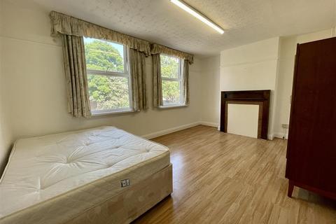 undefined, Northolt Road, Harrow