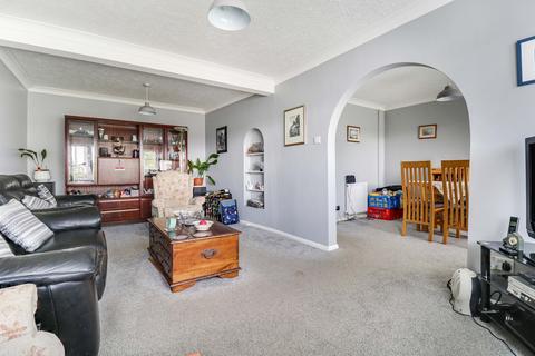 26 Ferry Road, Hullbridge, Hockley, SS5 6EZ