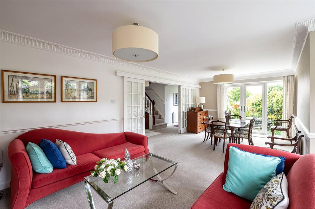 St. Marys Garth, East Keswick, LS17 4 bed detached house £650,000