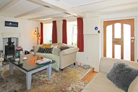 4 bedroom townhouse for sale, Little Street, Alderney GY9