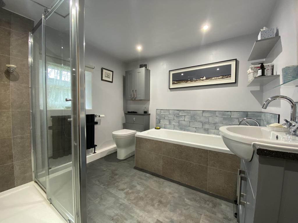 Violet Grove, 11 Maxwell Street - Williamson and H