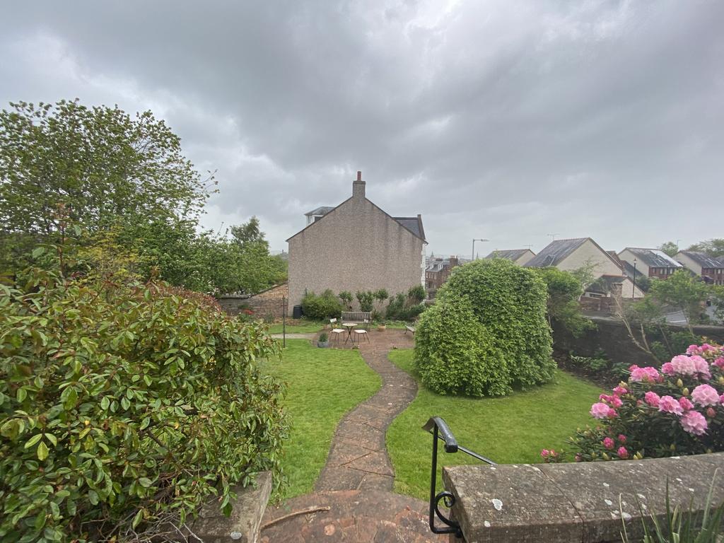 Violet Grove, 11 Maxwell Street - Williamson and H