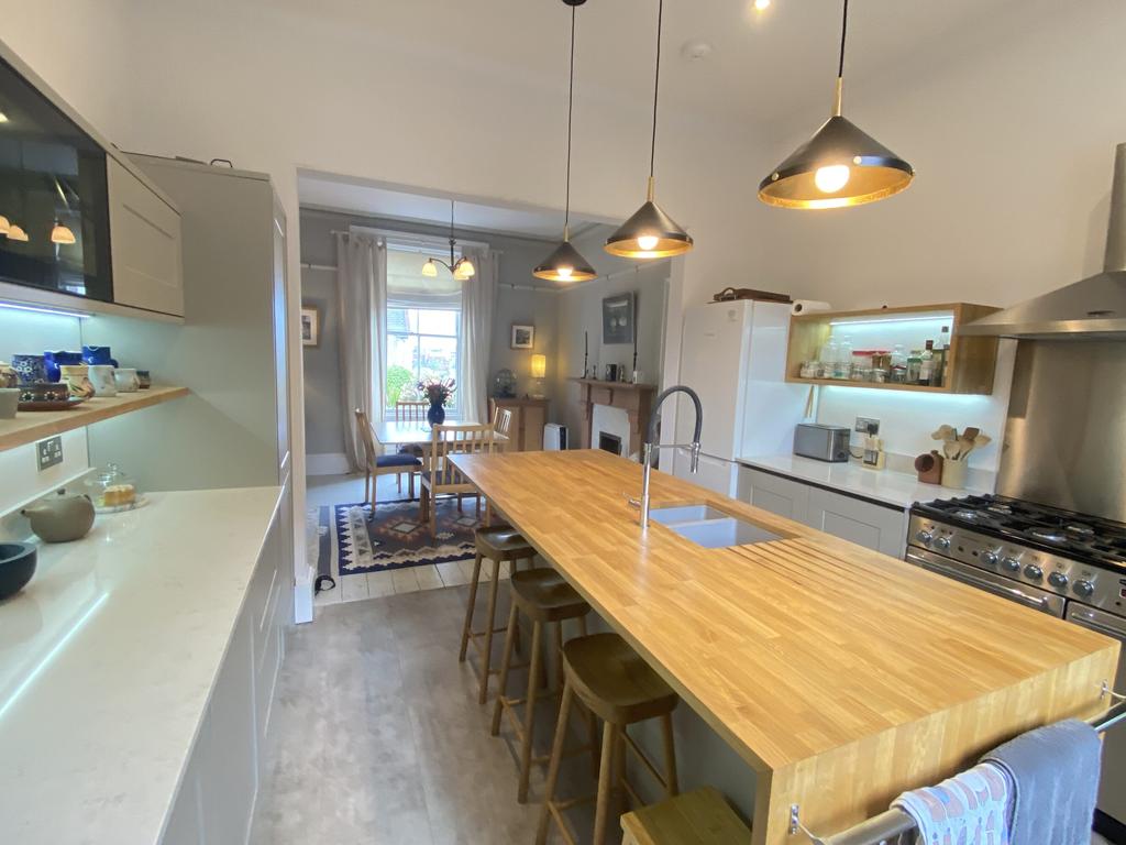 Violet Grove, 11 Maxwell Street - Williamson and H