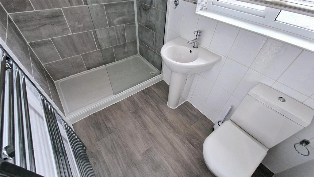 En Suite Shower Room