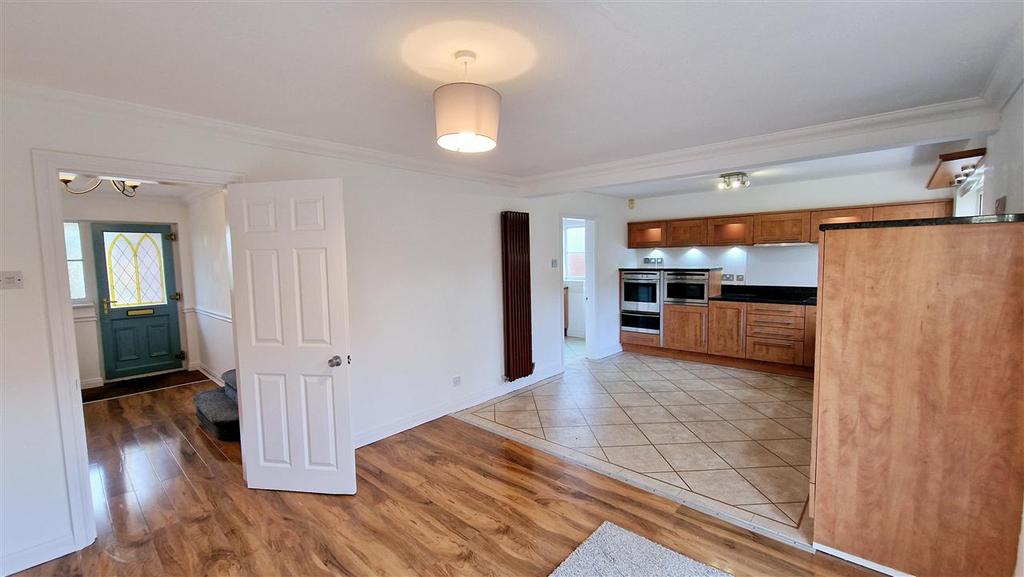 Dining / Kitchen