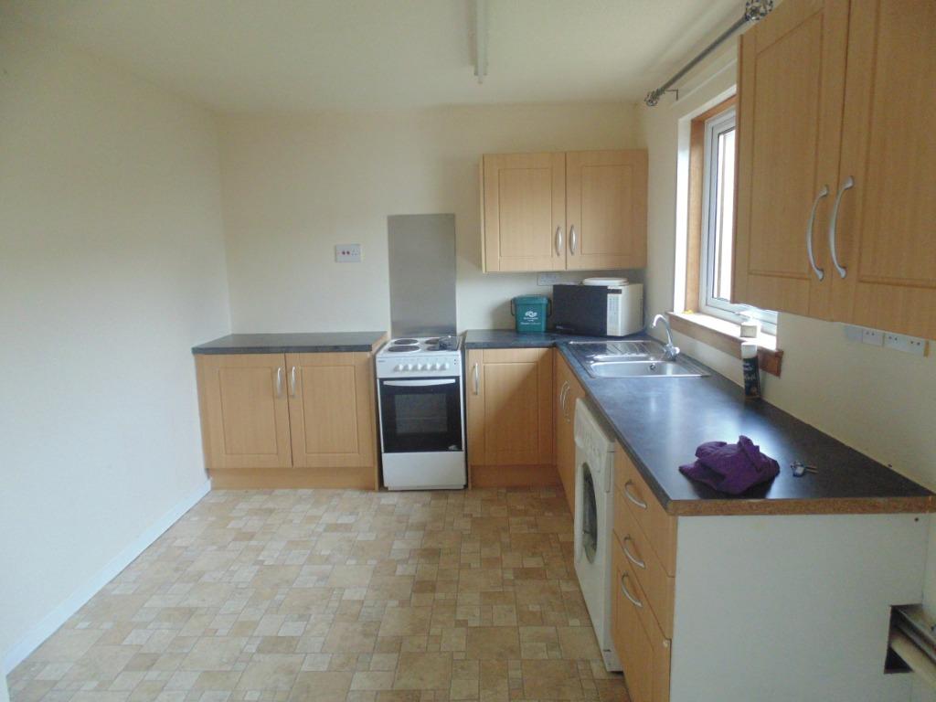 Barclay Avenue, Elderslie, PA5 2 bed terraced house £675 pcm (£156 pw)