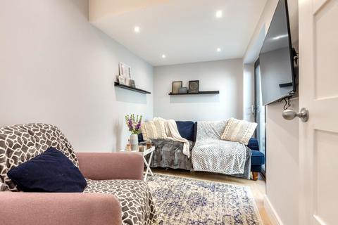 110 Raleigh Road, London, N8 0JA