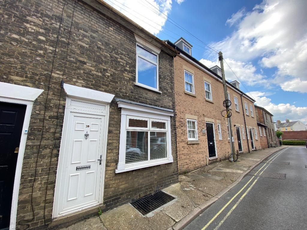 Peckham Street, Bury St Edmunds, IP33 2 bed terraced house £850 pcm
