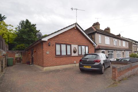 17 Kentish Road, Belvedere, DA17 5BW