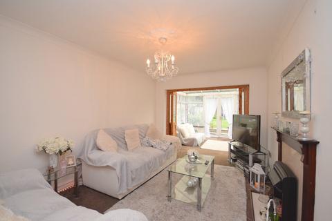 17 Kentish Road, Belvedere, DA17 5BW