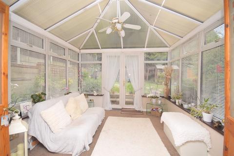 17 Kentish Road, Belvedere, DA17 5BW