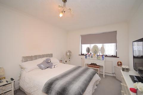 17 Kentish Road, Belvedere, DA17 5BW