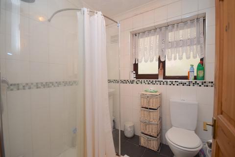 17 Kentish Road, Belvedere, DA17 5BW