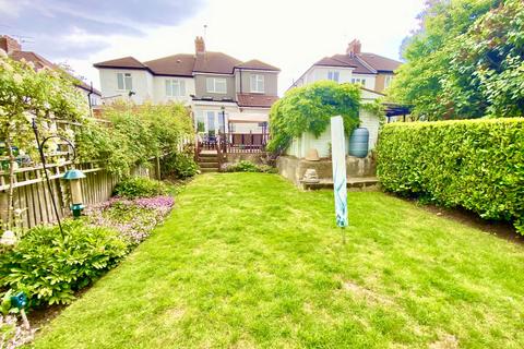 17 Townsend Lane, London, NW9 7JG