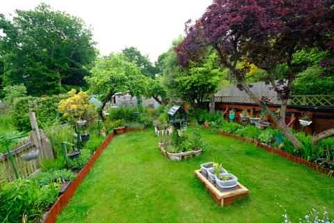 53 Green Road, Hall Green, Birmingham, B28 8DA