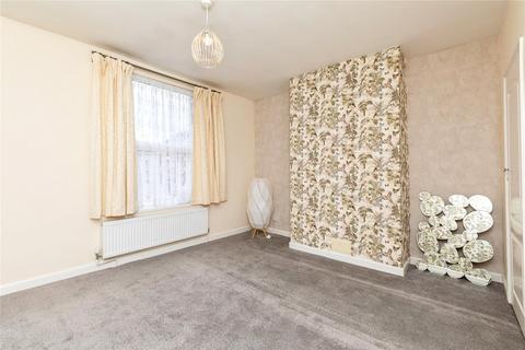 21 Armoury Square, Bristol, BS5 0PT