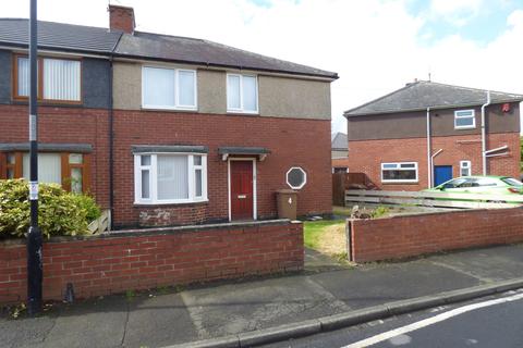 3 bedroom semi-detached house to rent - St. Cuthberts Road, Wallsend, Tyne and Wear, NE28 7HG