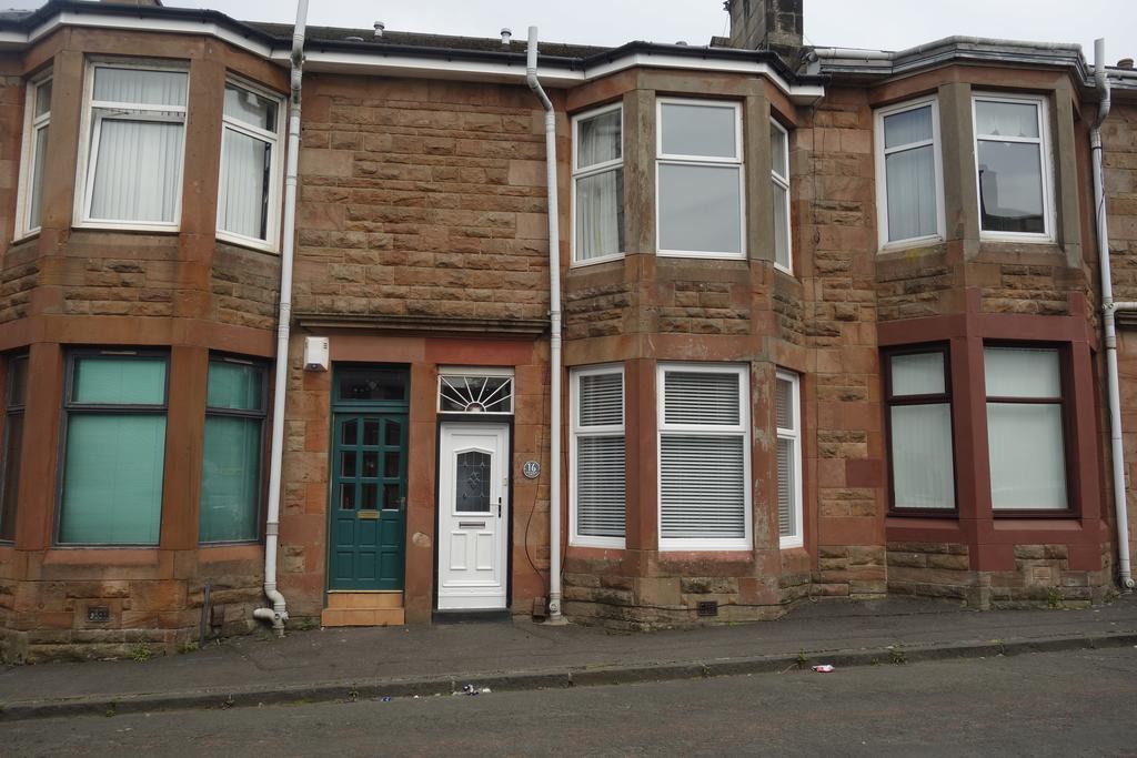 North Bute Street, Coatbridge ML5 1 bed flat to rent £500 pcm (£115 pw)