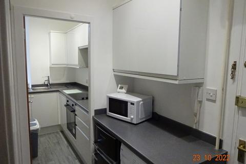 1 bedroom flat to rent, Esslemont Avenue, Rosemount, Aberdeen, AB25