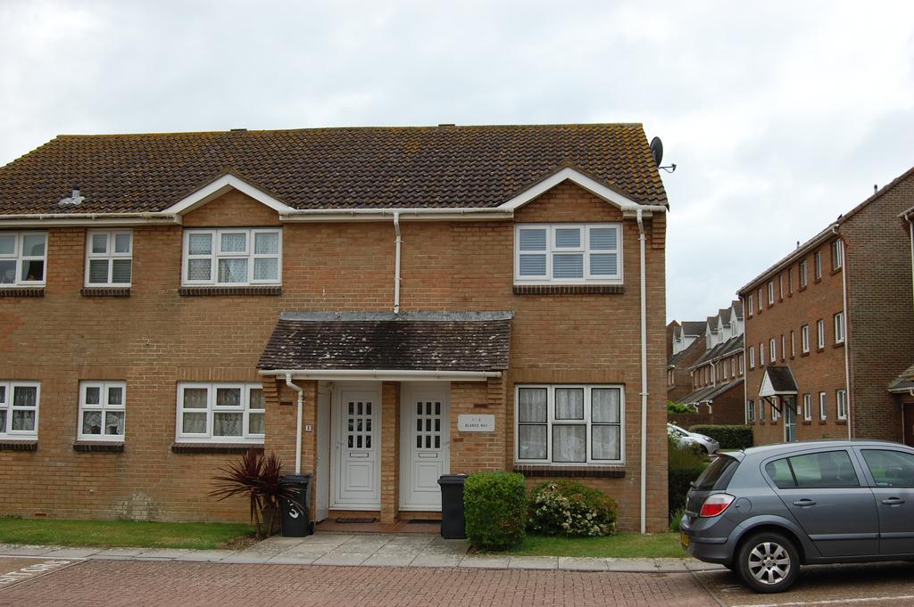 Blakes Way, Eastbourne BN23 1 bed £169,950
