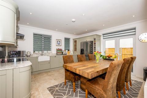 Whiteoaks Hill Top, Redditch, B97 5PQ