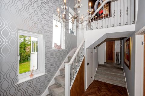 Whiteoaks Hill Top, Redditch, B97 5PQ