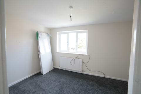 3 bedroom semi-detached house to rent - Innis Avenue, Newton Heath, Manchester, M40