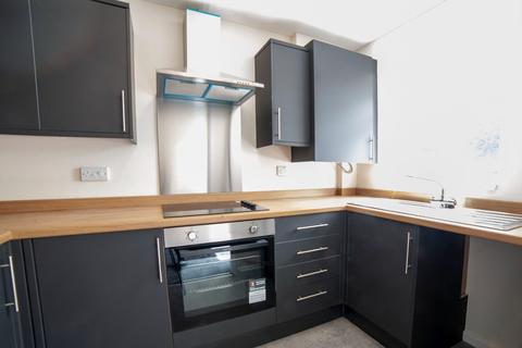 3 bedroom semi-detached house to rent, Innis Avenue, Newton Heath, Manchester, M40