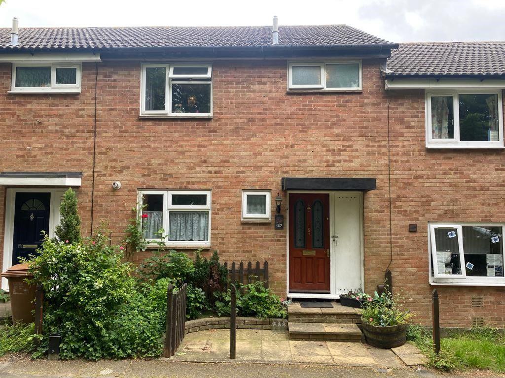 Greatmeadow, Blackthorn, Northampton NN3 8DJ 3 bed terraced house £190,000