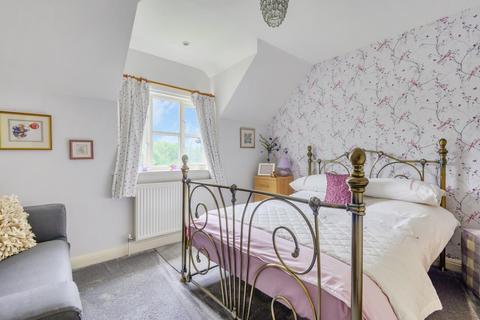 2 Church Close, Boughrood, Brecon, LD3 0DJ