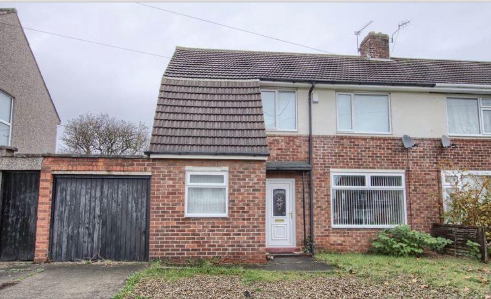 Romsey Road, Roseworth, StocktononTees, Durham, TS19 9DD 2 bed semi