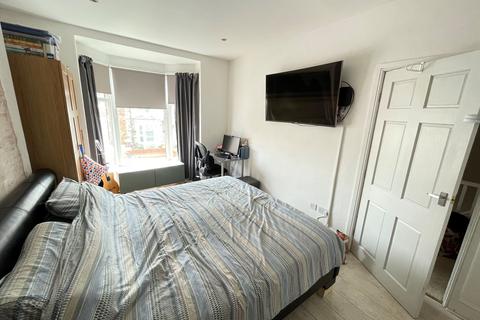 45 Broughton Road, South Shields, NE33 2RR