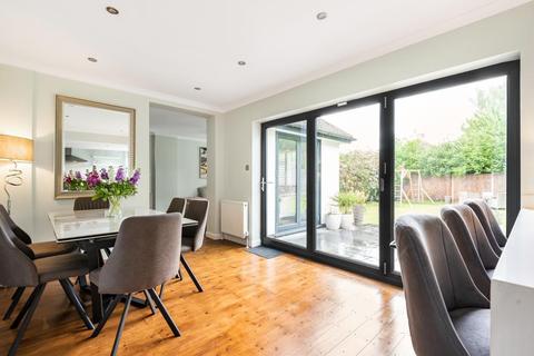 Wrentham School Road, Windlesham, GU20 6PB