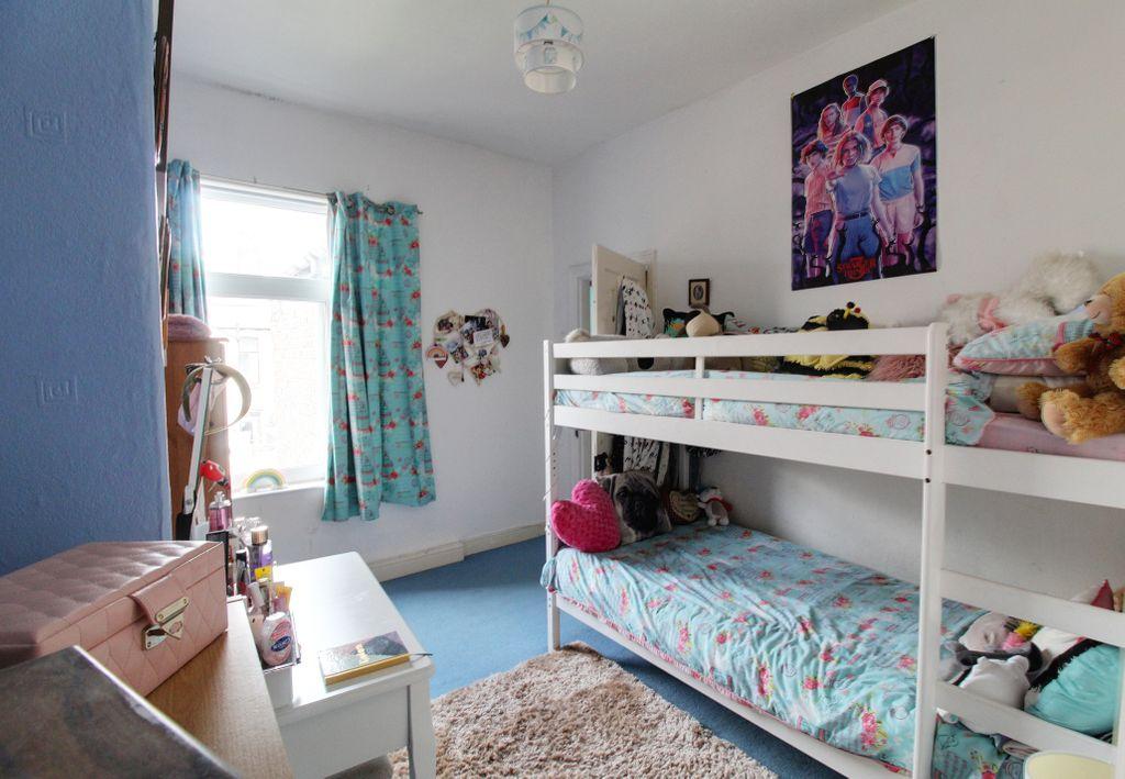 Bedroom 2 (Double)
