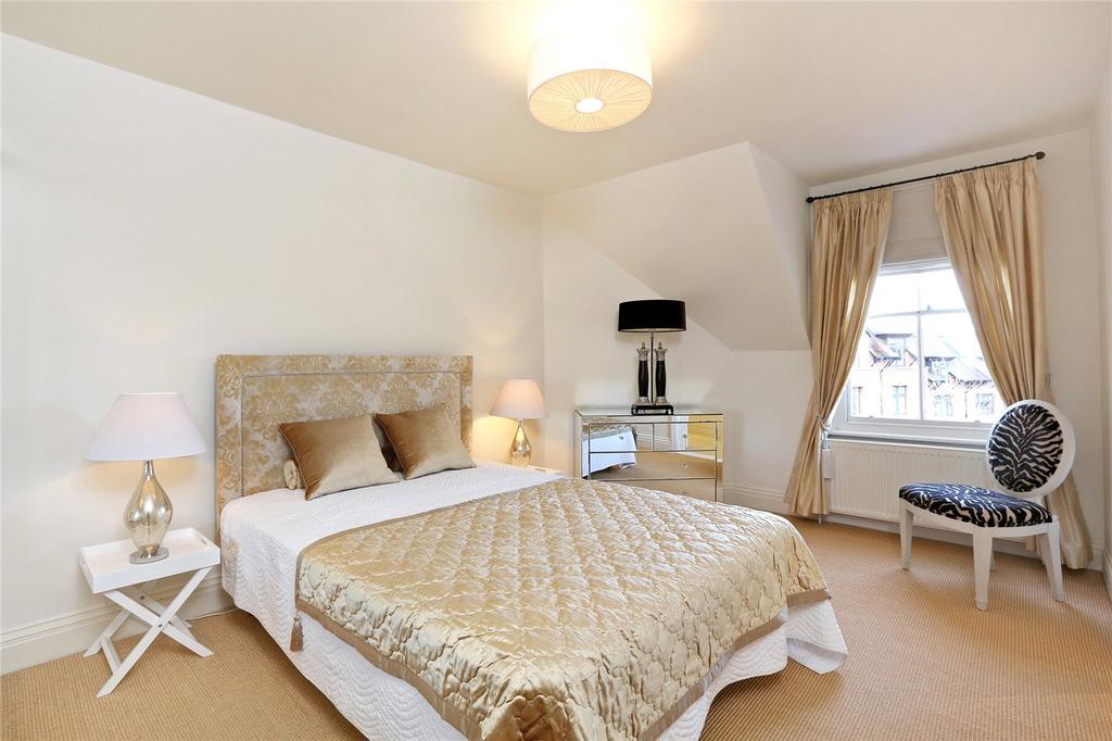 Principal Bedroom