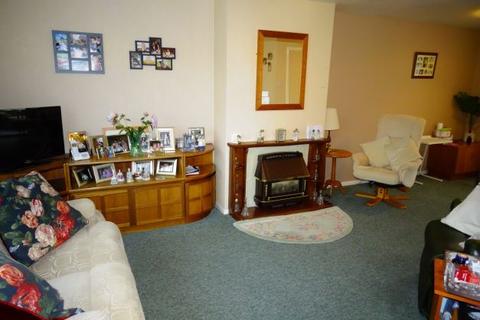 4 Romney Close, Ashford, TW15 1EE