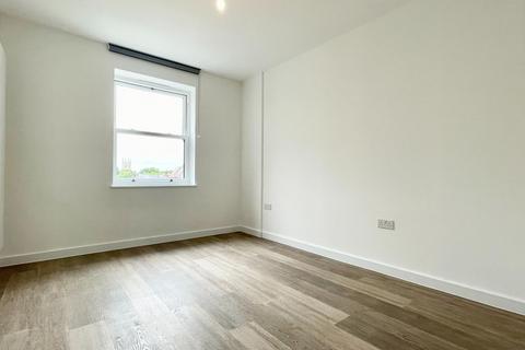 1 bedroom apartment to rent, Old Market Place