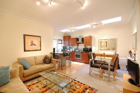 2 bedroom flat to rent, Ashburn Gardens, South Kensington, London, The Royal Borough of Kensington & Chelsea, SW7