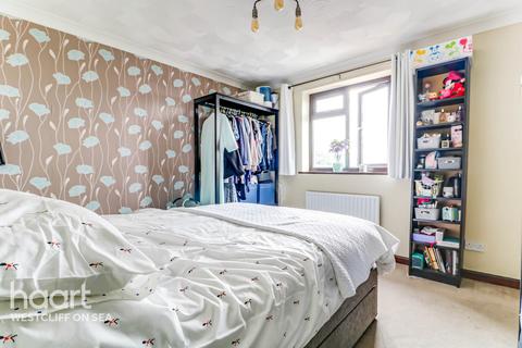 126 Campfield Road, Shoeburyness, Southend-on-sea, SS3 9BX