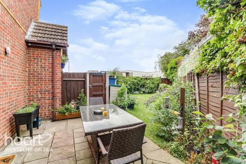 126 Campfield Road, Shoeburyness, Southend-on-sea, SS3 9BX