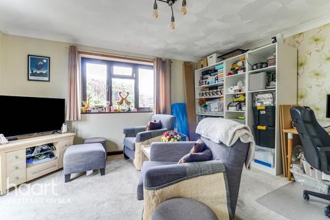 126 Campfield Road, Shoeburyness, Southend-on-sea, SS3 9BX