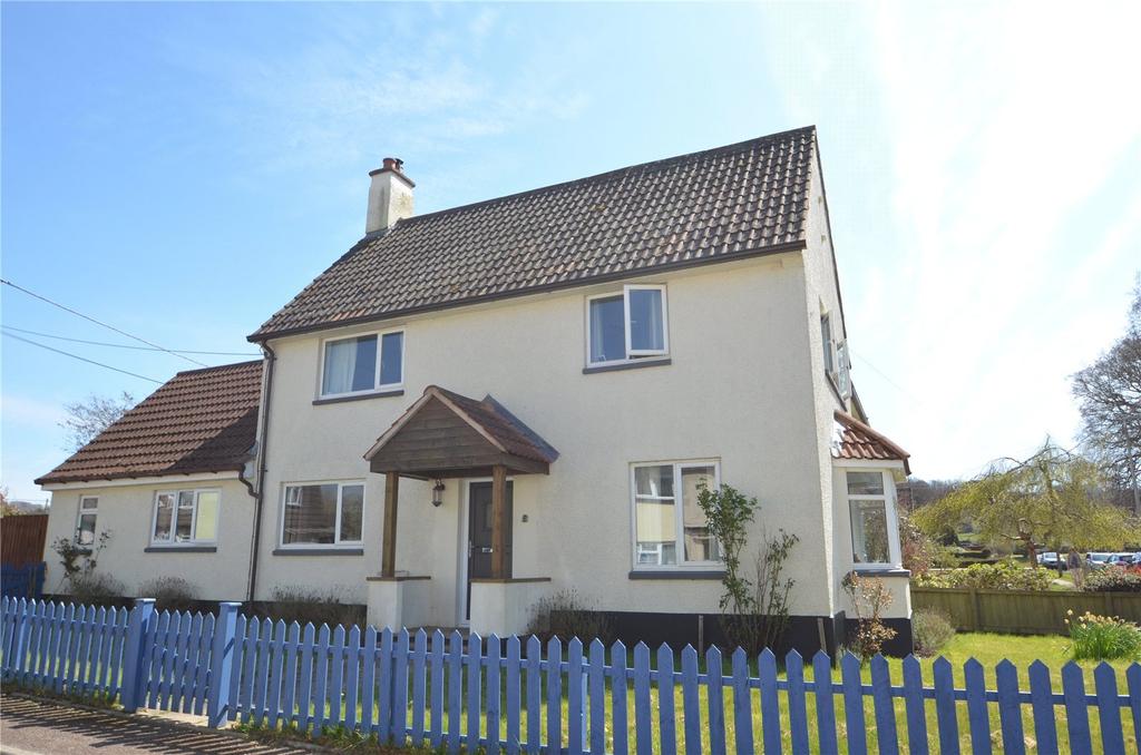 Eastlands, Hemyock, Cullompton, Devon, EX15 3 bed semidetached house