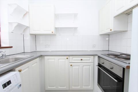 1 bedroom flat to rent - Hickory Close, London, N9