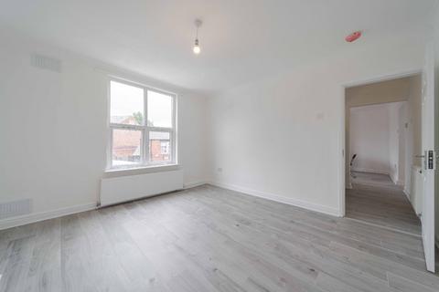 3 bedroom duplex to rent, South View Road, Sheffield, S7