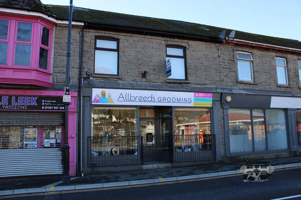 Dunraven Street, Tonypandy, Rhondda Cynon Taff, CF40 1AP 2 bed terraced