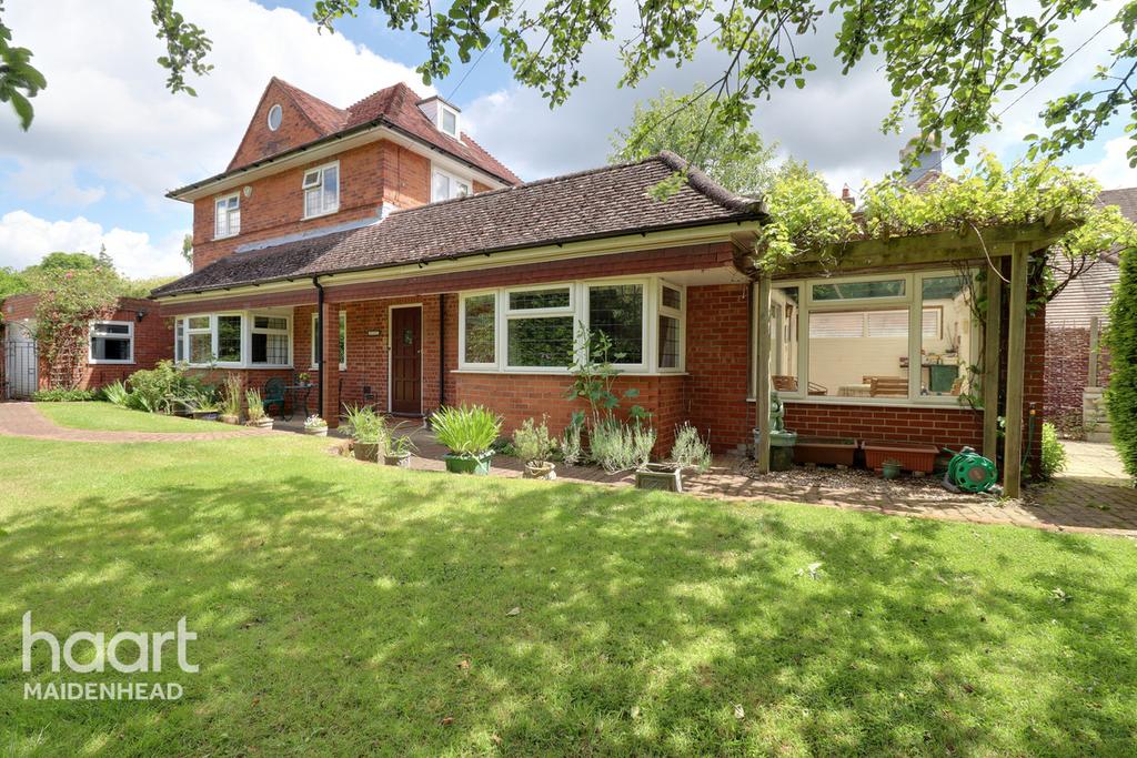 Darlings Lane, Maidenhead 4 bed detached house £850,000