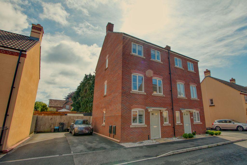 Grove Gate, Taunton TA2 6DF 4 bed semidetached house £290,000