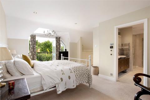 94 Wheathampstead Road, Harpenden, AL5 1JB