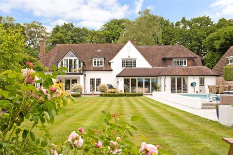94 Wheathampstead Road, Harpenden, AL5 1JB